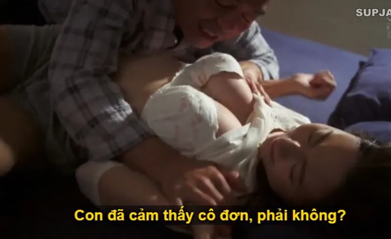 Thấy con trai mãi mê công việc để người yêu của con trai cô đơn, bố ông chồng làm liều đè xoạc con dâu